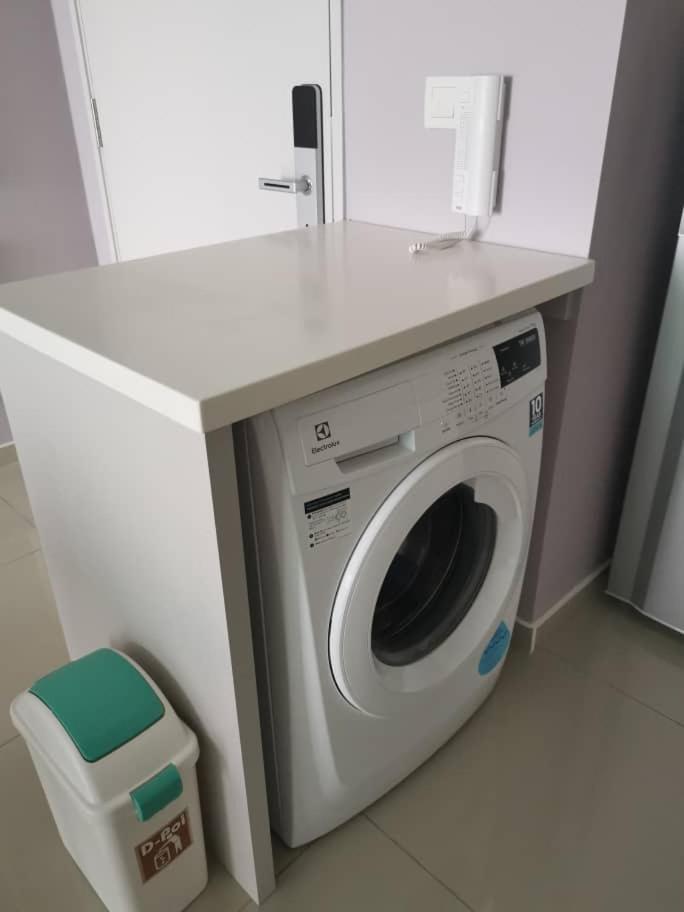 Nat I-City Smart House 莎阿南 外观 照片